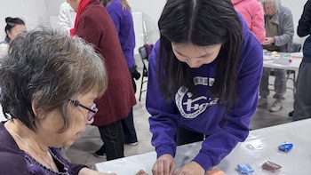 La generación sándwich bajo presión: