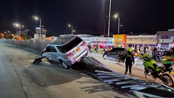 Una camioneta colisionó con las