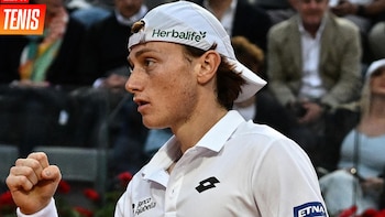 Ignacio Buse venció a Jakub Menšík con histórica actuación y clasificó a cuartos de final de ATP 500 de Hamburgo