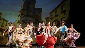 Les Arts inicia sus 'Viernes de Danza' con "la elegancia y fuerza" de la Compañía Antonio Najarro