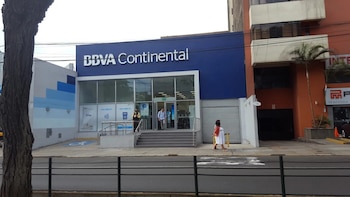 BBVA sede Óvalo de Miraflores.