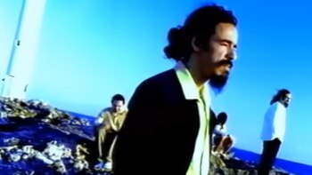 En 1996, Café Tacvba incluyó el tema en el álbum ‘Avalancha de Éxitos’, considerado un clásico del rock en México.
