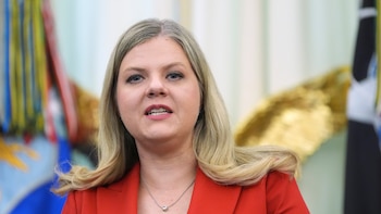 Donald Trump nomina a la doctora Heidi Overton para dirigir la FDA