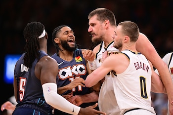 Nikola Jokic protagonizó un fuerte