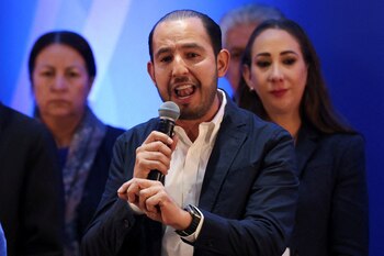 Marko Cortés se lanzó contra