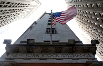 FOTO DE ARCHIVO: La bandera