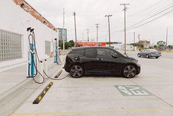 Cargadores de vehículos eléctricos fabricados