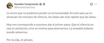 El senador pidió defender la vida sin abandonar las controversias propias de la democracia - crédito Duvalier Sánchez / X
