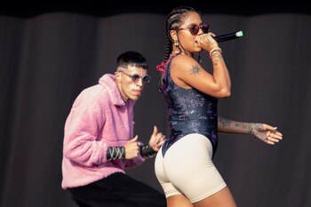 ARCHIVO - La cantante Tokischa durante su presentación en el Coca-Cola Flow Fest en la Ciudad de México el 27 de noviembre de 2021. Tras un año de grandes colaboraciones y algunas controversias, Tokischa se prepara para un 2023 con grandes conciertos. (Foto AP/Alejandro Godinez, archivo)