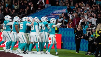 Los Miami Dolphins organizarán cursos de flag football para jóvenes y entrenadores en España