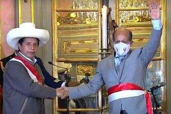 Pedro Castillo designa a Héctor Valer y a nuevos ministros de Estado. | Foto: Captura TV Perú