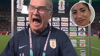 La periodista que entrevistó a Bielsa tras la eliminación de Uruguay en el Mundial reveló el motivo de su ataque de furia