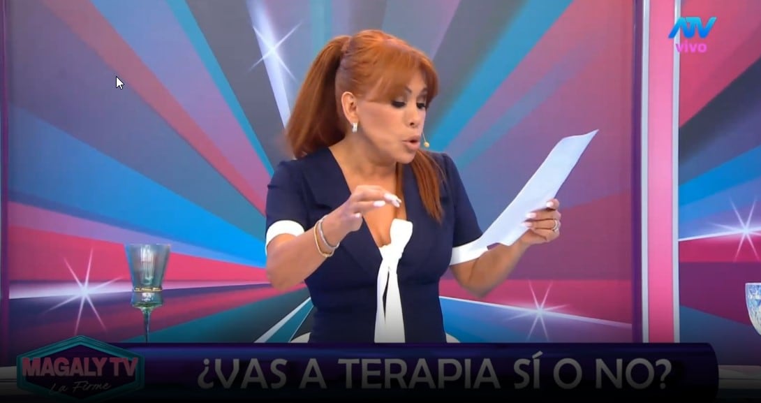 Magaly Medina le responde a Jefferson Farfán y muestra resolución judicial: “No ha cumplido con sus terapias”. Captura: Magaly TV La Firme.