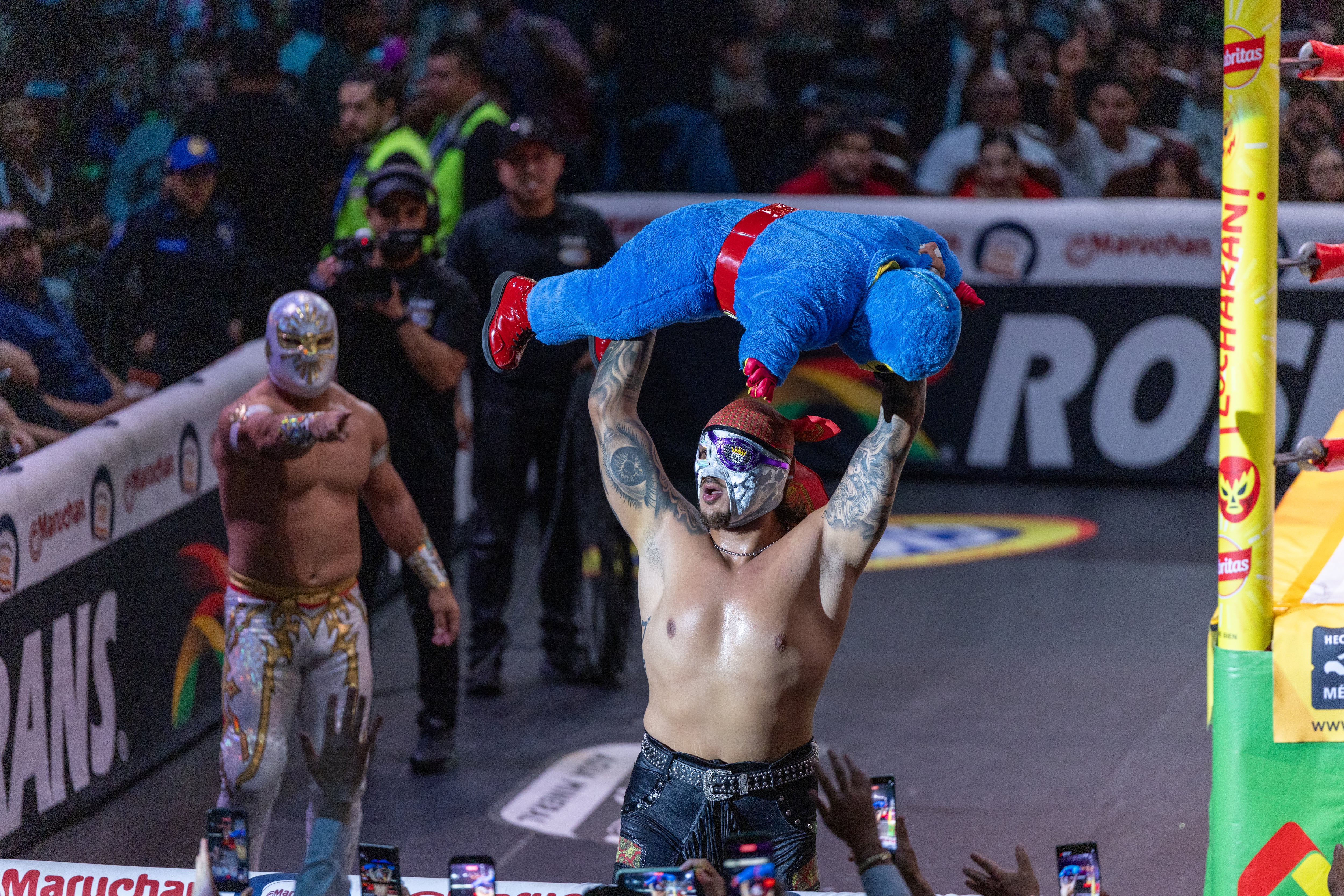 (CMLL / Marco Valles)