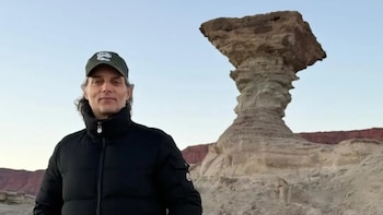 La particular visita de Joaquín Furriel al Valle de la Luna: paisajes imponentes y el partido de la Selección