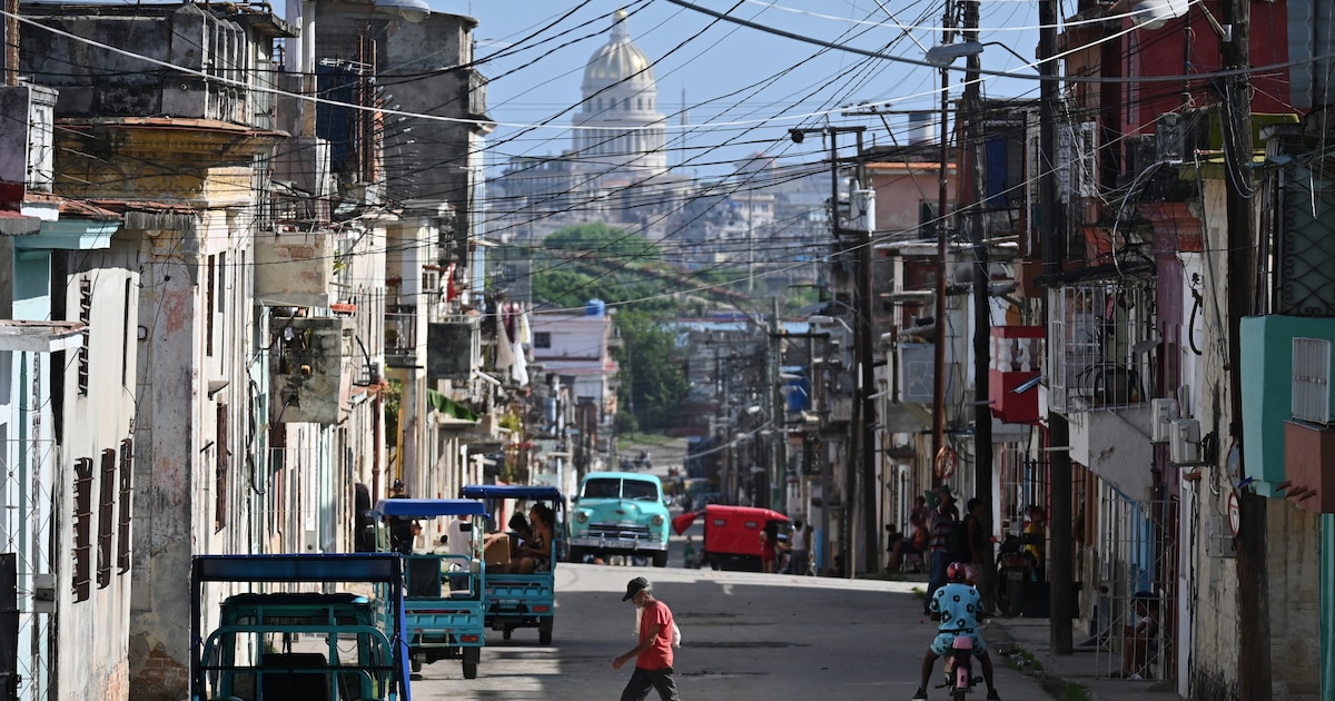 La dictadura cubana aprobó en tiempo récord su mayor paquete de reformas económicas en al menos 15 años