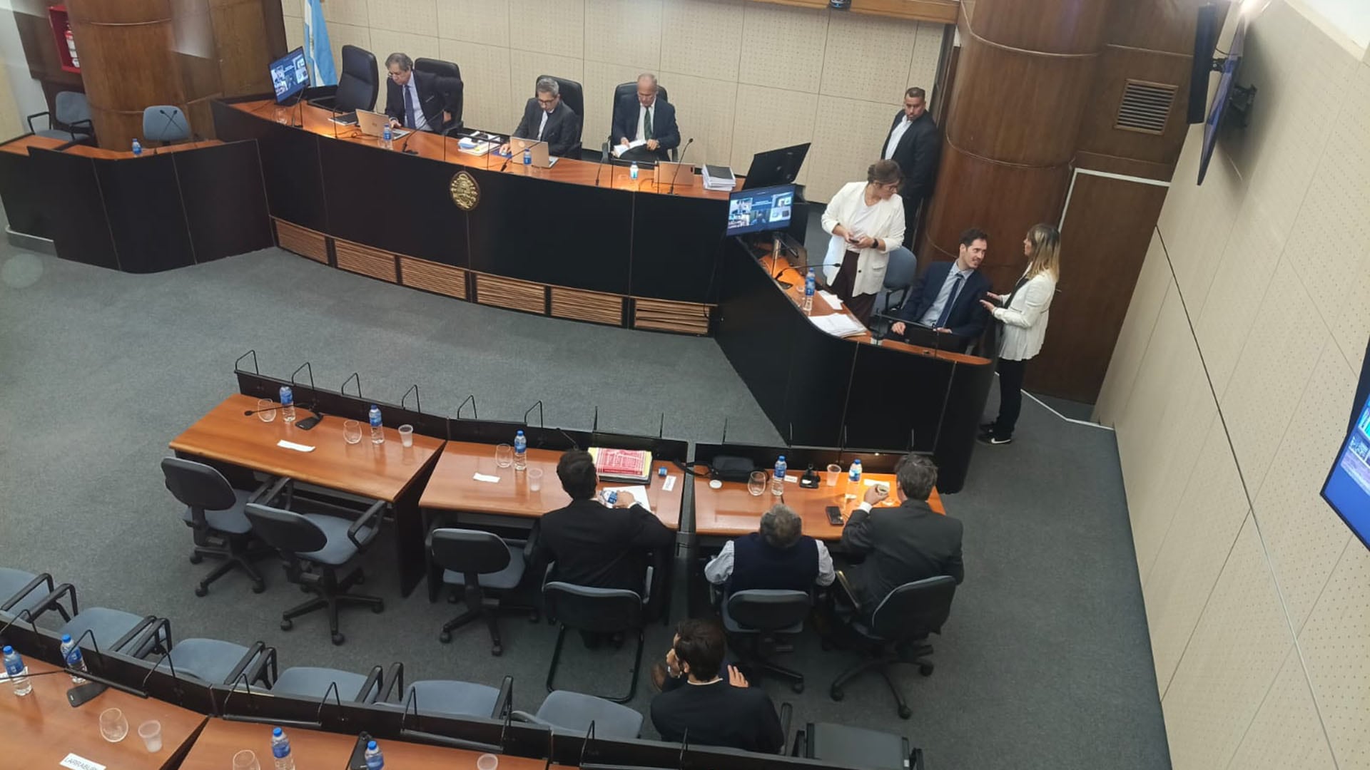 Los empresarios Angelo Calcaterra y Benito Roggio serán indagados en una nueva audiencia del juicio Cuadernos