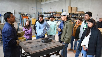 Educación y trabajo: en cada vez más provincias, la secundaria se reinventa para acercarse al mundo laboral