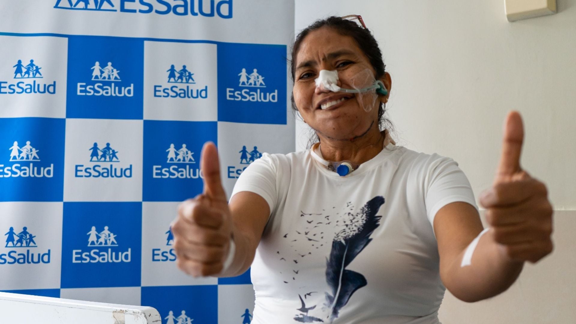 Paciente recupera la sonrisa tras reconstrucción mandibular con hueso de su propia pierna