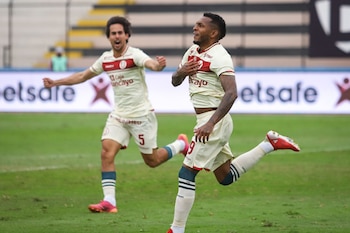 Alberto Quintero se encuentra haciendo