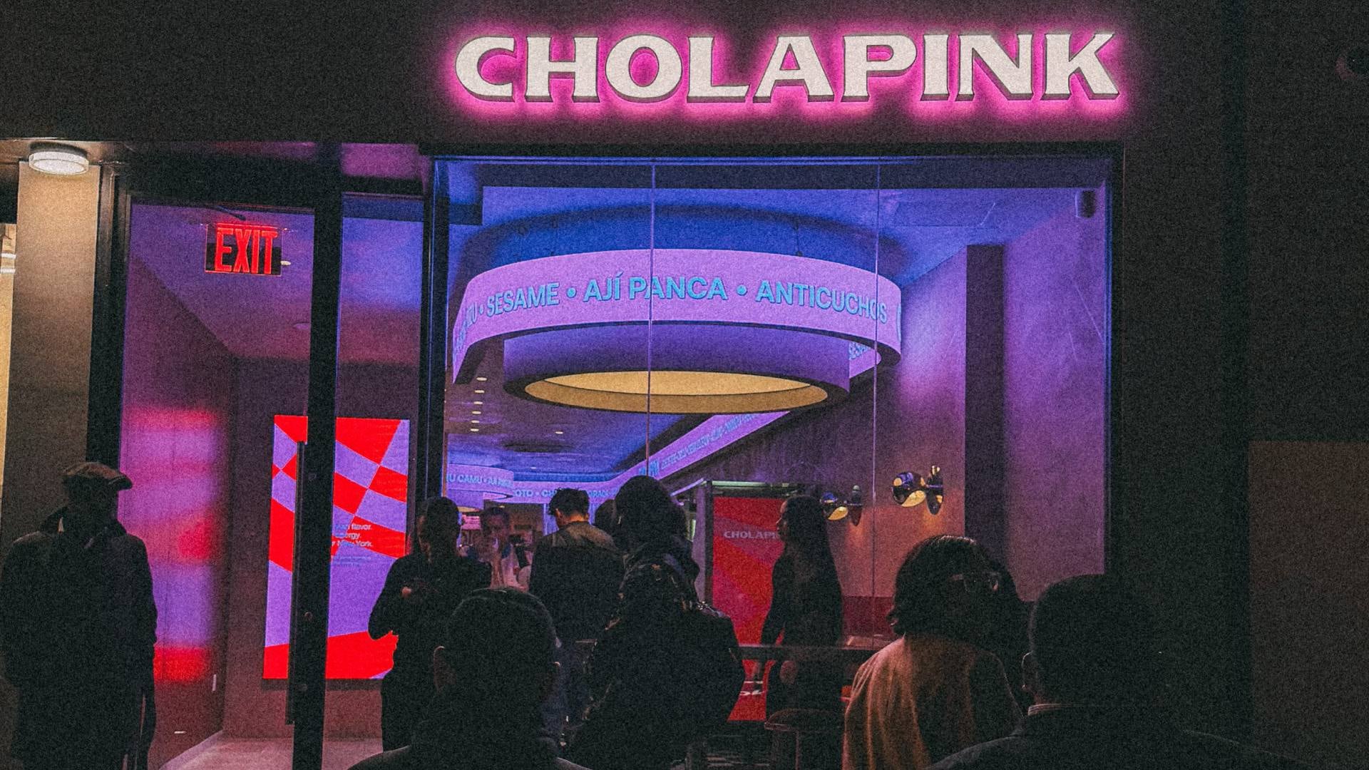 El establecimiento opera en formato fast casual y entrega un anticucho gratis a los primeros 200 clientes. (Cholapink)