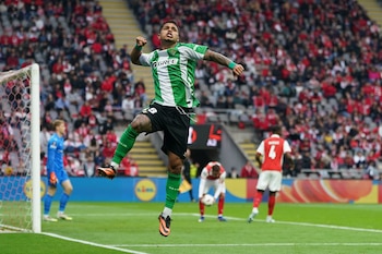 La celebración de Juan Camilo "Cucho" Hernández tras empatar el partido ante Sporting Braga-crédito HUGO DELGADO/EFE/EPA