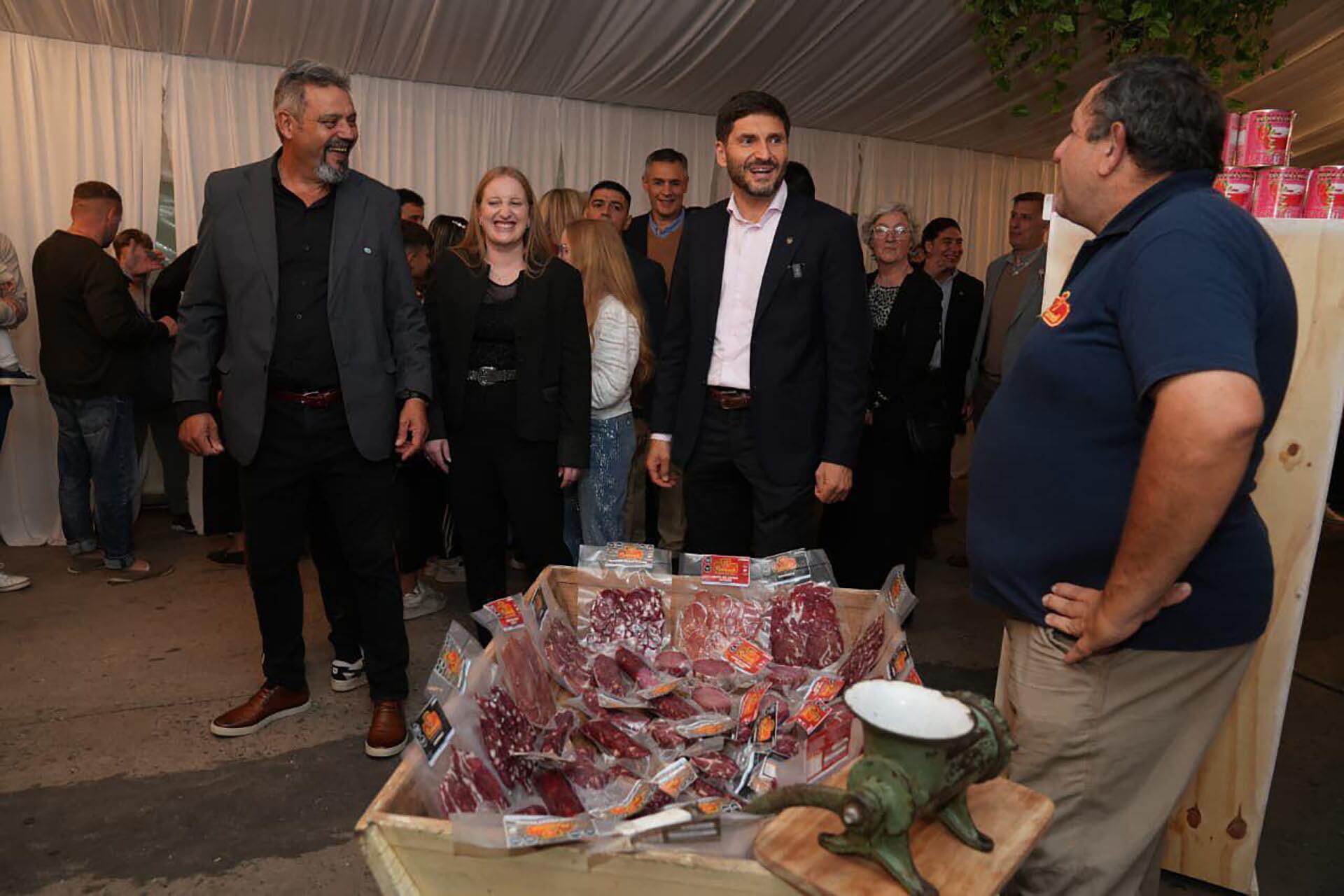 Pullaro dijo que las retenciones y el impuesto al cheque son “dos tributos muy regresivos para la República Argentina”