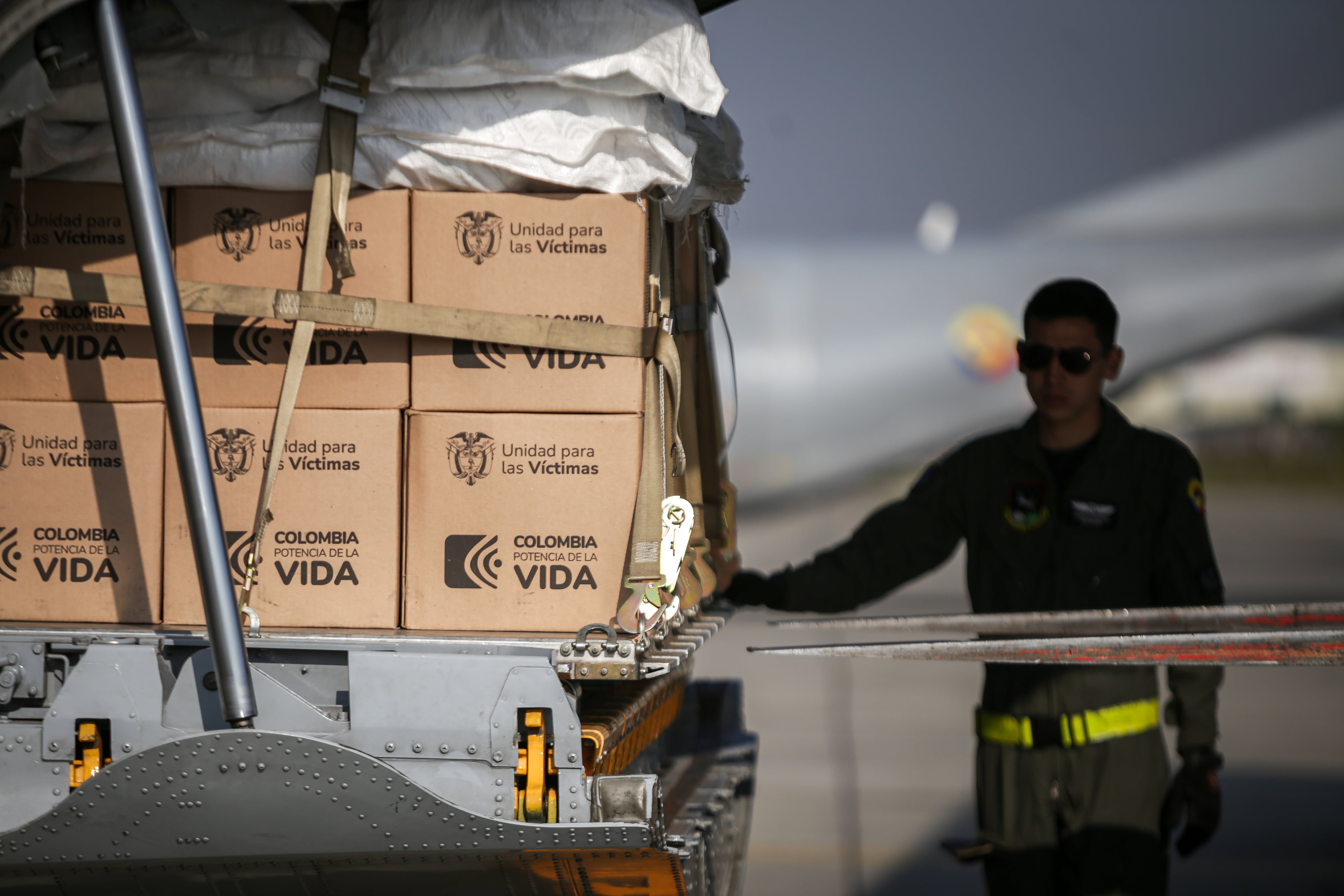 A nivel nacional, la Unidad para las Víctimas ha realizado más de 51.000 giros de ayuda humanitaria en 25 departamentos, alcanzando el 94% del territorio colombiano mediante 21.900 puntos habilitados - crédito Cristian Bayona/Colprensa