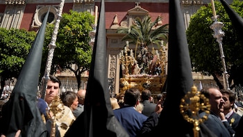 Semana Santa en Sevilla: estos son los recorridos de las procesiones de las nueve hermandades que salen el Lunes Santo