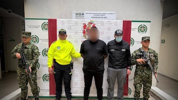 Cayó ‘Negro Uber’, presunto cabecilla de los Comandos de Frontera: coordinaba el narcotráfico y el tráfico de armas en la Amazonia colombiana