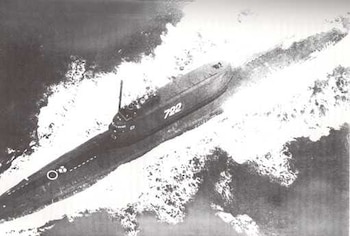 Un submarino soviético de misiles balísticos diésel-eléctrico del Proyecto 629A, el K-129 (Wikimedia Commons)