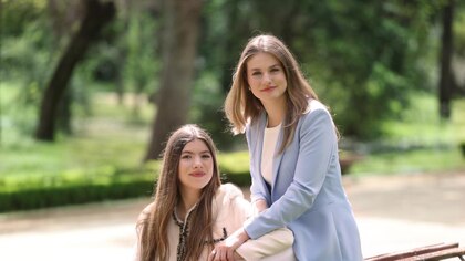 La princesa Leonor y la infanta Sofía, embajadoras de dos marcas ‘low cost’ españolas en el 20 aniversario de bodas de Felipe y Letizia