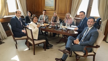 Se reaviva la interna entre Karina Milei y Patricia Bullrich: la trama oculta detrás de la reunión de Adorni con senadores de LLA