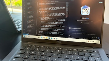 ¿El fin de los ingenieros? Así es Bob, la nueva IA que crea webs, apps y videojuegos en segundos