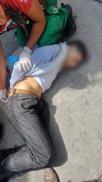 El motociclista detenido es un