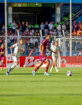 Adrián Quiroz – Alianza Lima – Los Chankas – Ligue 1 – Peru – esportes – 25 de maio