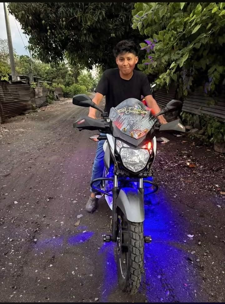 La víctima mortal fue identificada como Héctor David Son Mendoza y sus restos son velados en la aldea Nahualate de Chicacao. (El Tzutujil Chapín)