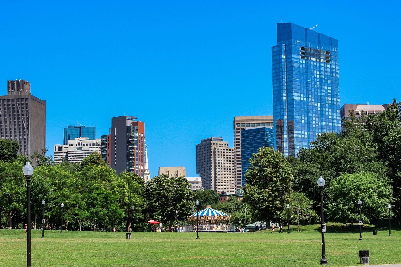 Boston se menciona por la disposición de sus calles históricas y el tamaño compacto de su centro, según el nuevo estudio. Foto: Pixabay