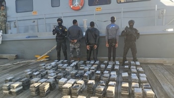 Autoridades de Colombia, República Dominicana y Estados Unidos interceptaron una embarcación con 568 kilos de cocaína