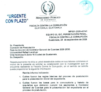 Documento impreso con el logotipo del Ministerio Público de Guatemala, sellos oficiales y texto dirigido a la Comisión de Postulación