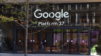 Google pausa su programa de recompensas por errores de código abierto por la avalancha de informes inválidos de IA