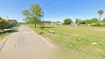 Mataron a quemarropa a una mujer en Rosario: tocaron la puerta, se asomó por la ventana y le dispararon