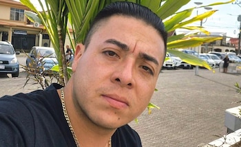 Carlos Andrés Tencio Romero, de 24 años, murió tras ser atacado con un arma blanca mientras se desplazaba en bicicleta por una calle de Tobosi de El Guarco. Crédito: Redes sociales