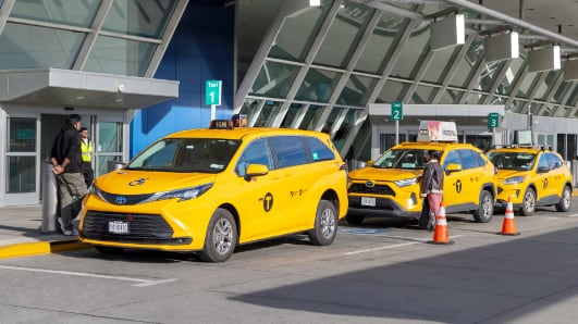 Nueva York y Nueva Jersey blindan sus aeropuertos contra taxis pirata por el Mundial 2026