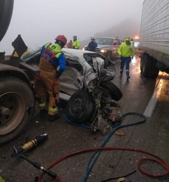 En total fueron dos carambolas las que se registraron en la zona (Foto: Protección Civil Santa Catarina)