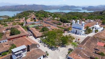 Suchitoto se suma a los