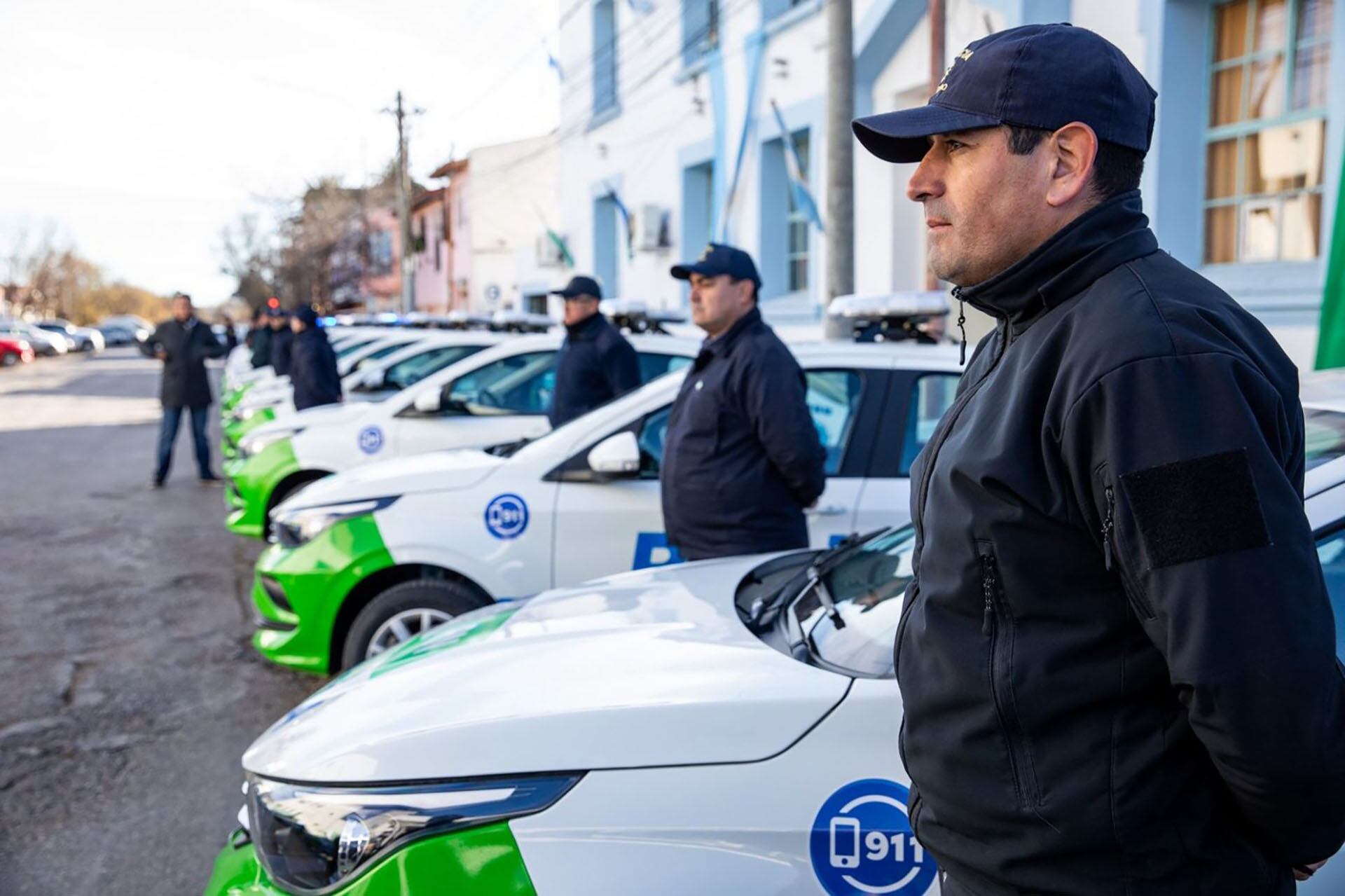 La propuesta oficial contempla un incremento del 5,2 % de un agente de la administración central por encima de $1.100.000 en febrero