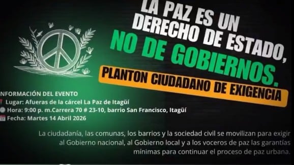 La concejala de Medellín, Claudia Carrasquilla advirtió sobre la utilización de jóvenes como “escudos” y la presentación de alias Douglas como líder de paz en carteles del lugar - crédito captura video/@claudiacarrasq/X