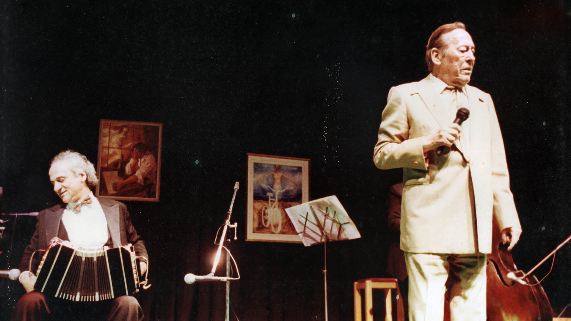 Roberto Goyeneche se consolidó como solista en Caño 14 y en 1969 logró un éxito con Balada para un loco, de Astor Piazzolla y Horacio Ferrer
