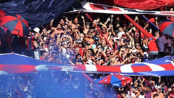 La barra de San Lorenzo irrumpió en plena práctica del plantel tras la derrota ante Huracán: “La próxima no venimos a charlar”